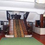 Balneario Las Caldas de Besaya, escalera principal y recepción